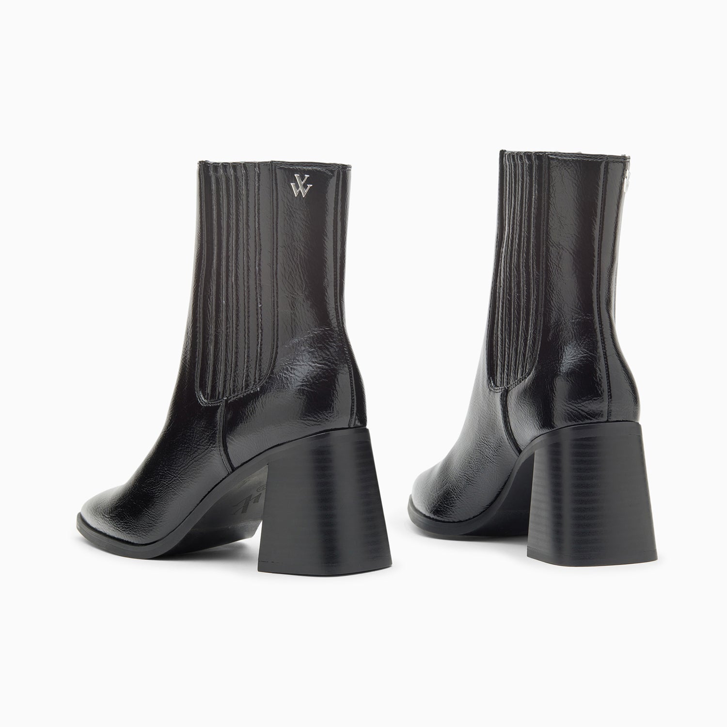 Bottines montantes Vanessa Wu en similicuir noir texturé à talon large et bout pointu femme