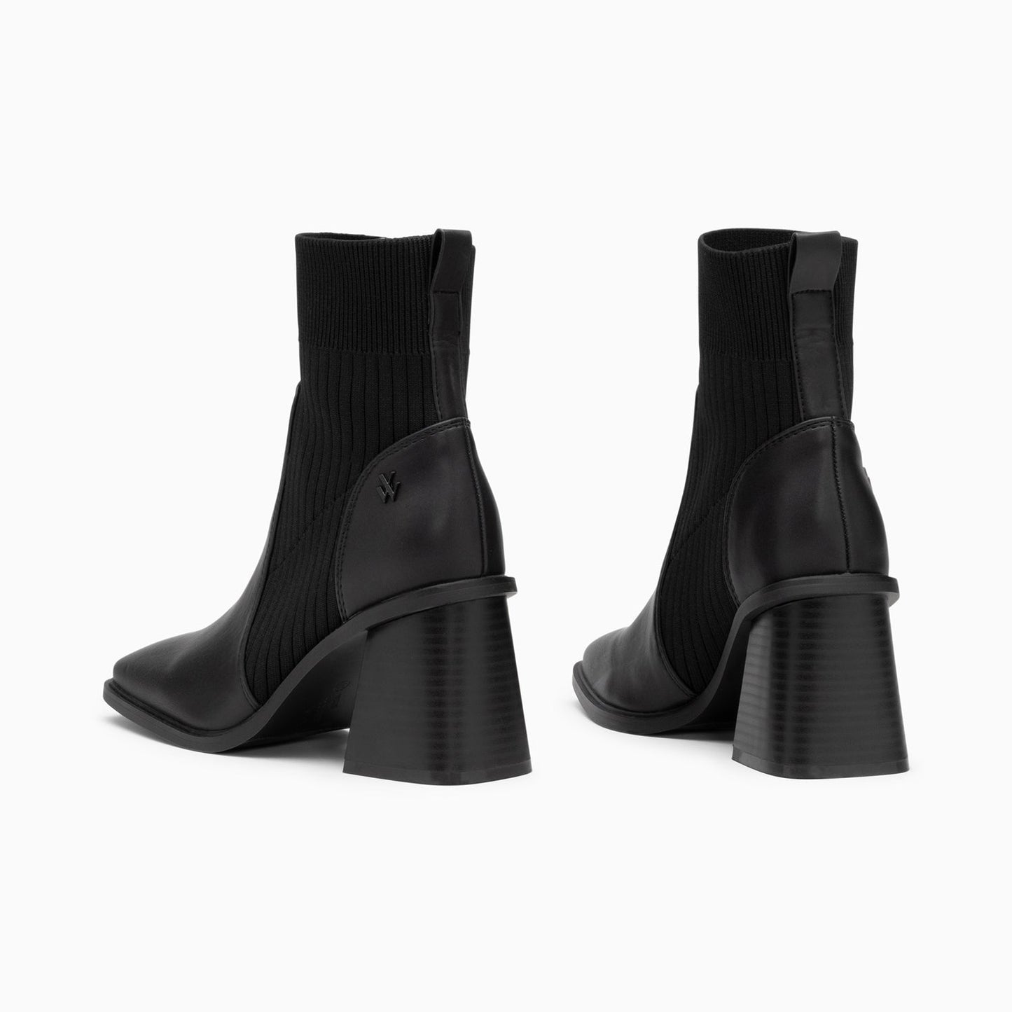 Bottines chaussettes noires à maille côtelée et talon trapèze femme Vanessa Wu