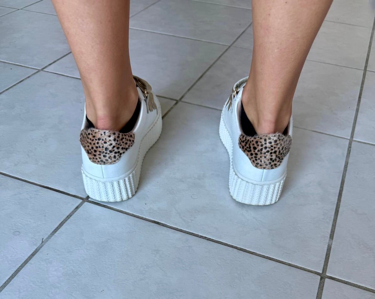 Darine white and cheetah lightning sneakers with gold velcro